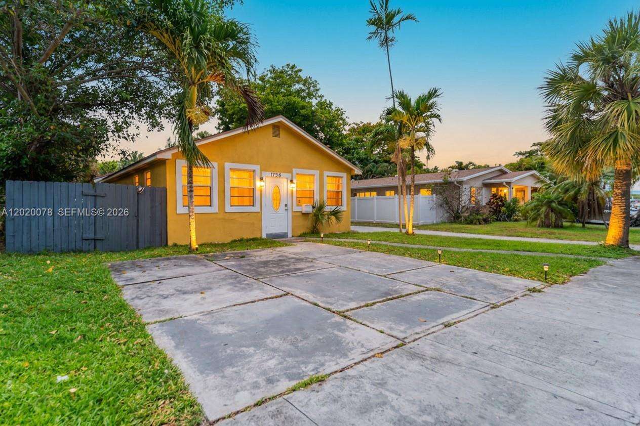 1738 16th Ct, Hollywood, FL 33020 - For Sale photo 49