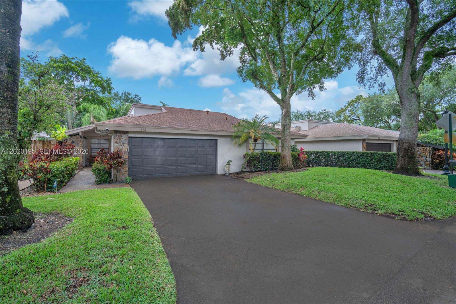 136 Greens Rd, Hollywood, FL 33021 - For Sale photo 28