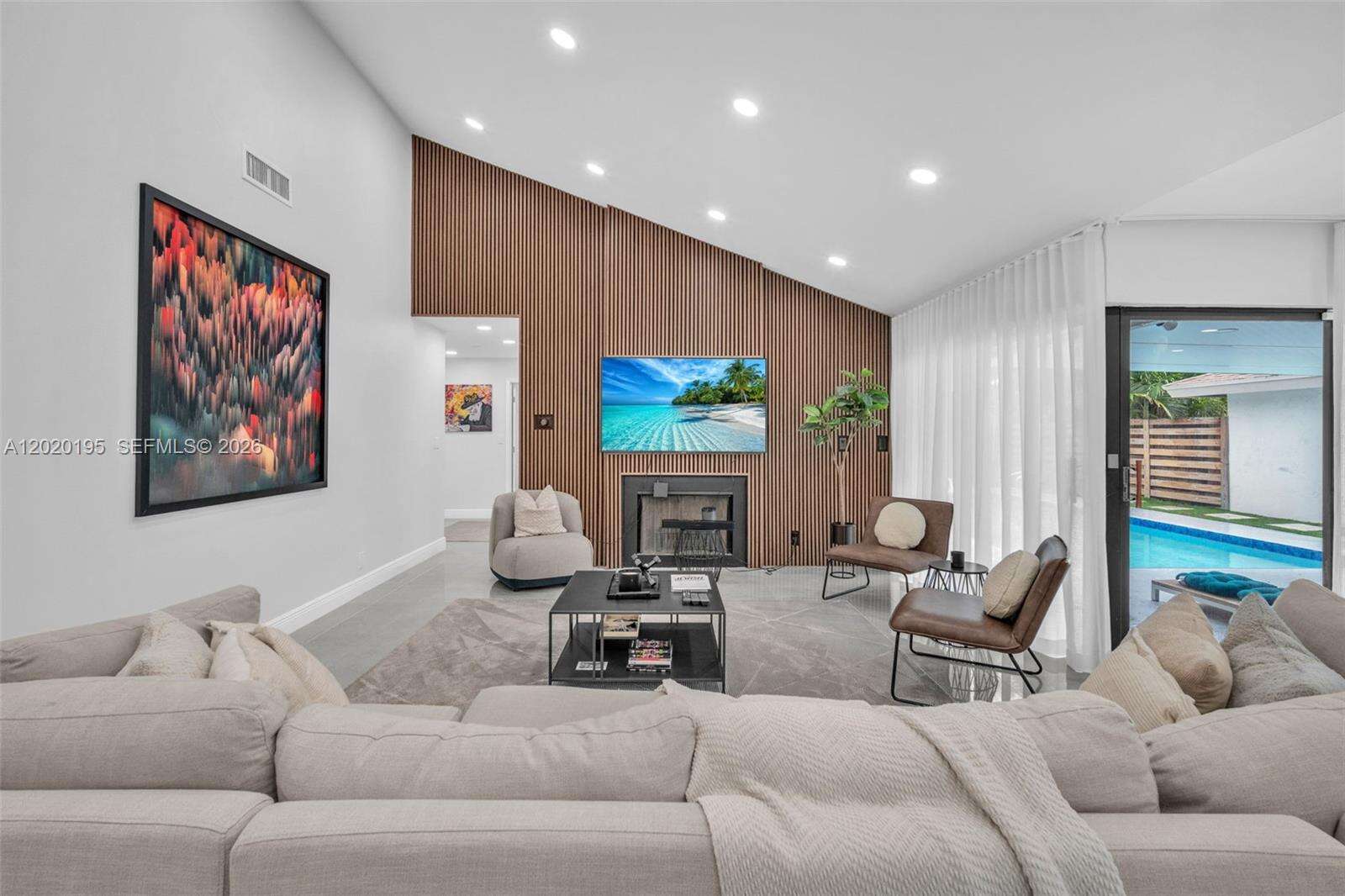 136 Greens Rd, Hollywood, FL 33021 - For Sale photo 4