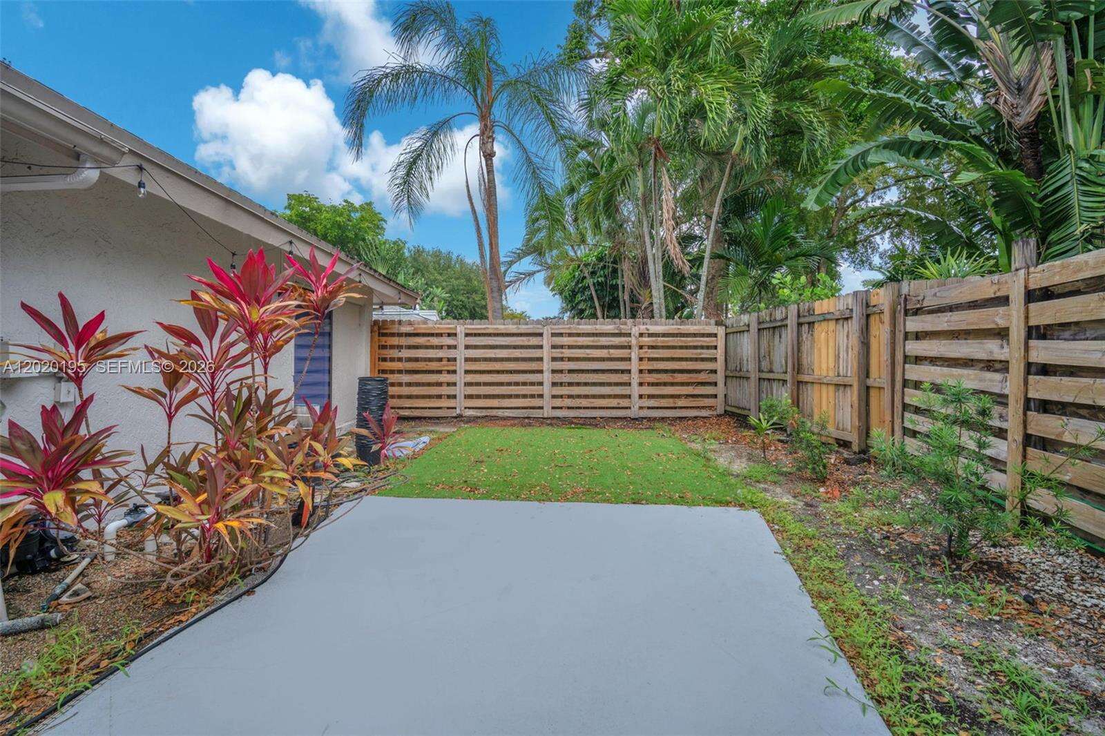 136 Greens Rd, Hollywood, FL 33021 - For Sale photo 31