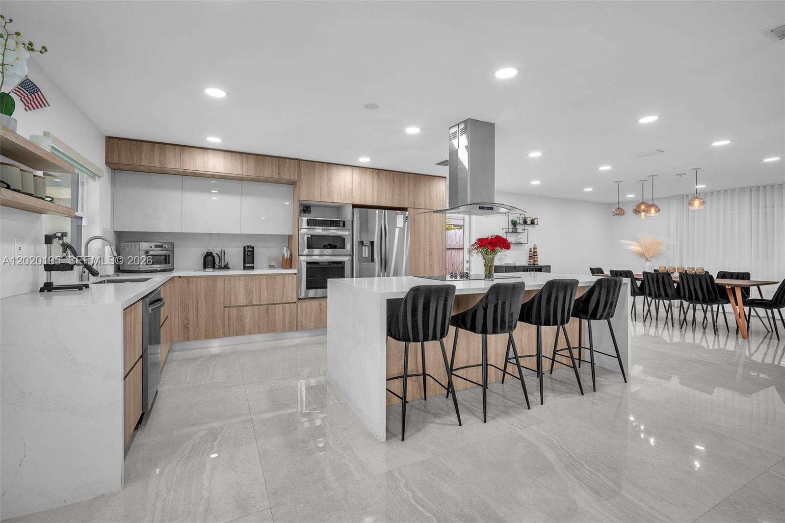 136 Greens Rd, Hollywood, FL 33021 - For Sale photo 5