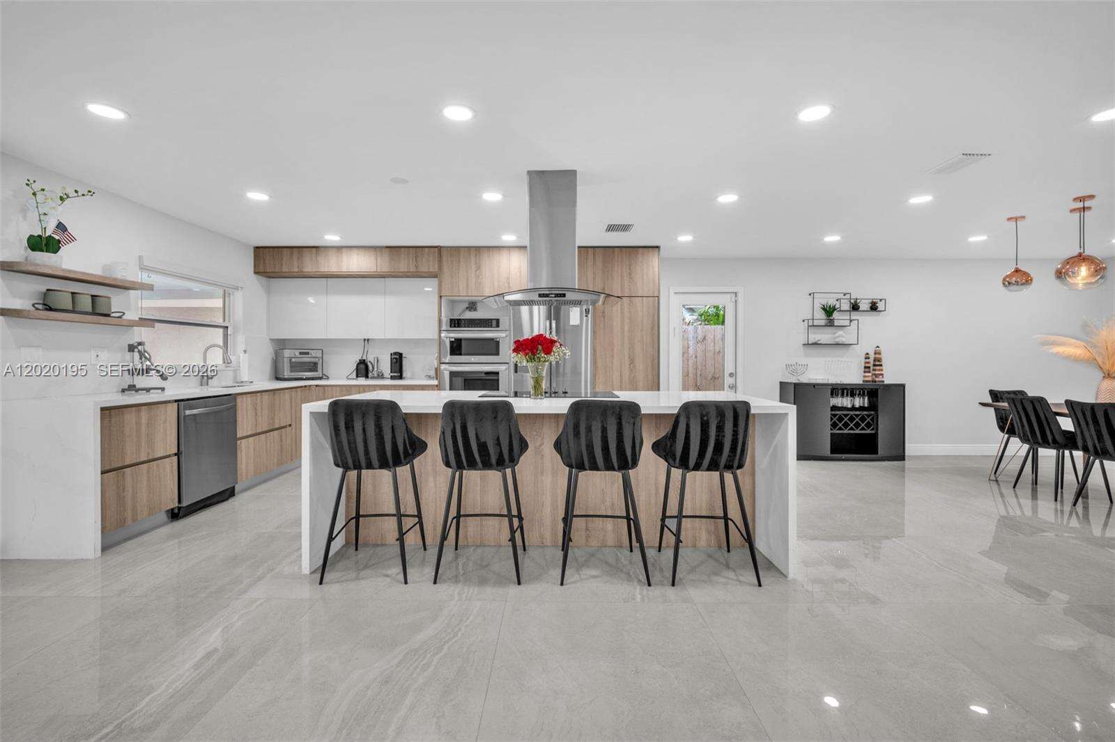 136 Greens Rd, Hollywood, FL 33021 - For Sale photo 6