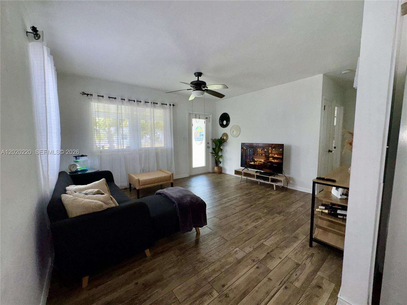2726 Taylor St, Hollywood, FL 33020 - For Sale photo 11