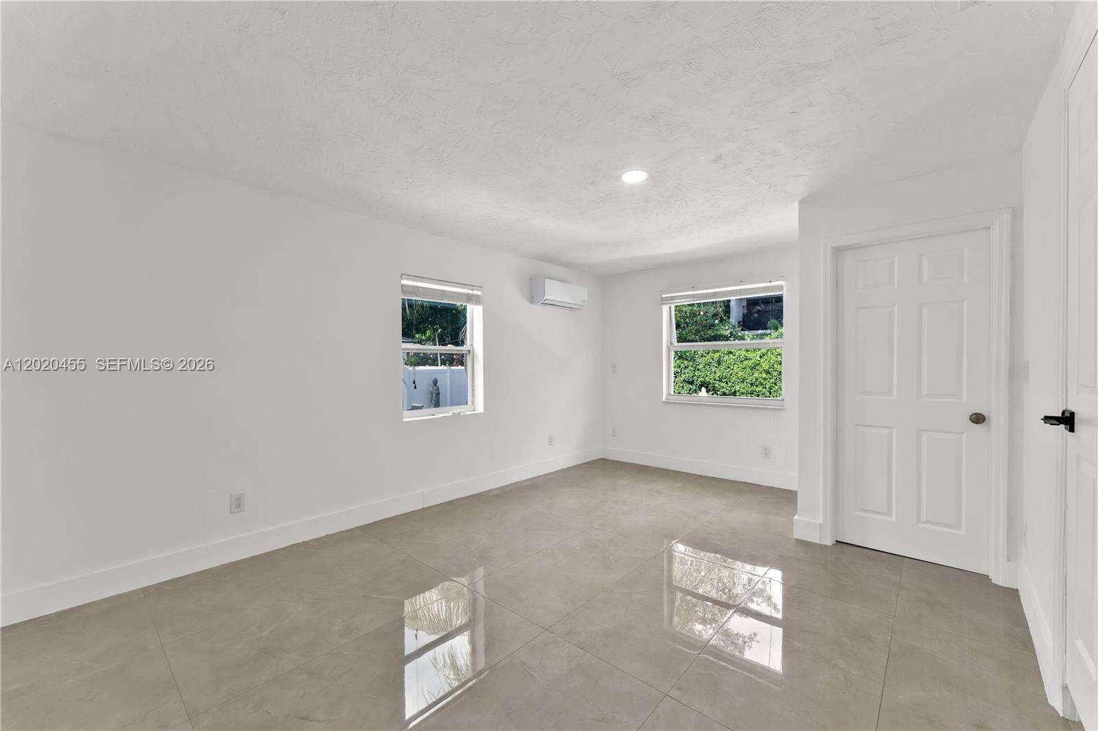 11144 8th Ct, Biscayne Park, FL 33161 - For Sale photo 16