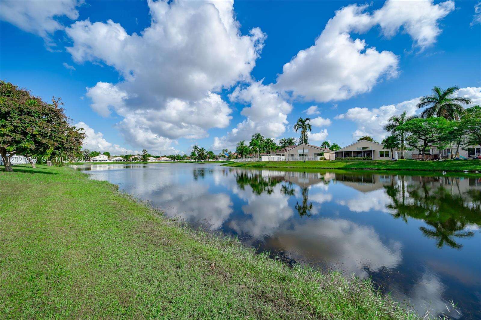 5032 34th Ter, Hollywood, FL 33312 - For Sale photo 1