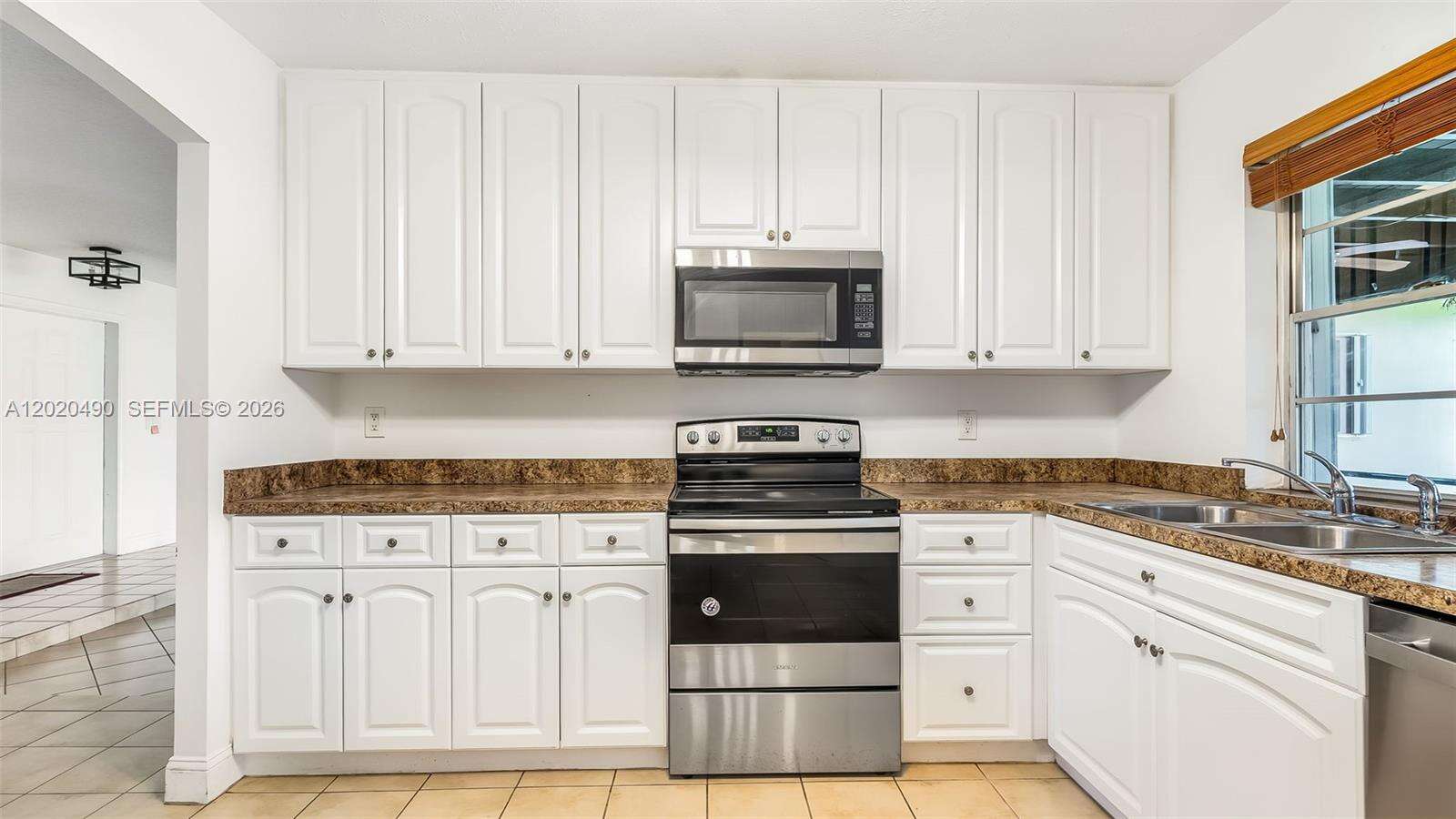 500 96th Ter, Pembroke Pines, FL 33024 - For Sale photo 21