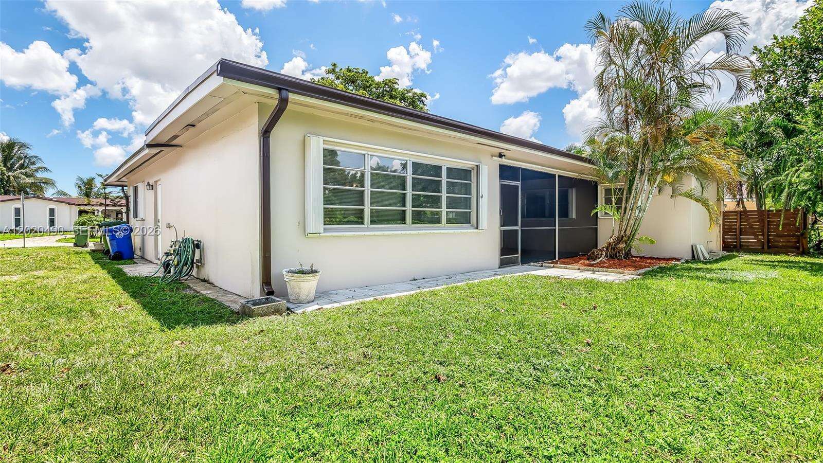 500 96th Ter, Pembroke Pines, FL 33024 - For Sale photo 29