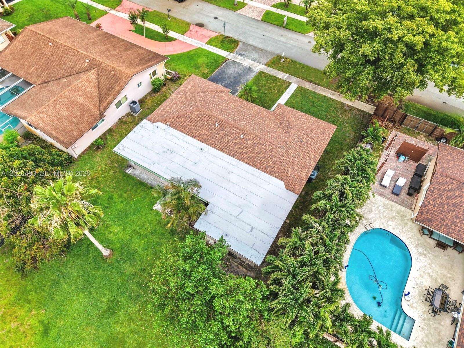 500 96th Ter, Pembroke Pines, FL 33024 - For Sale photo 31