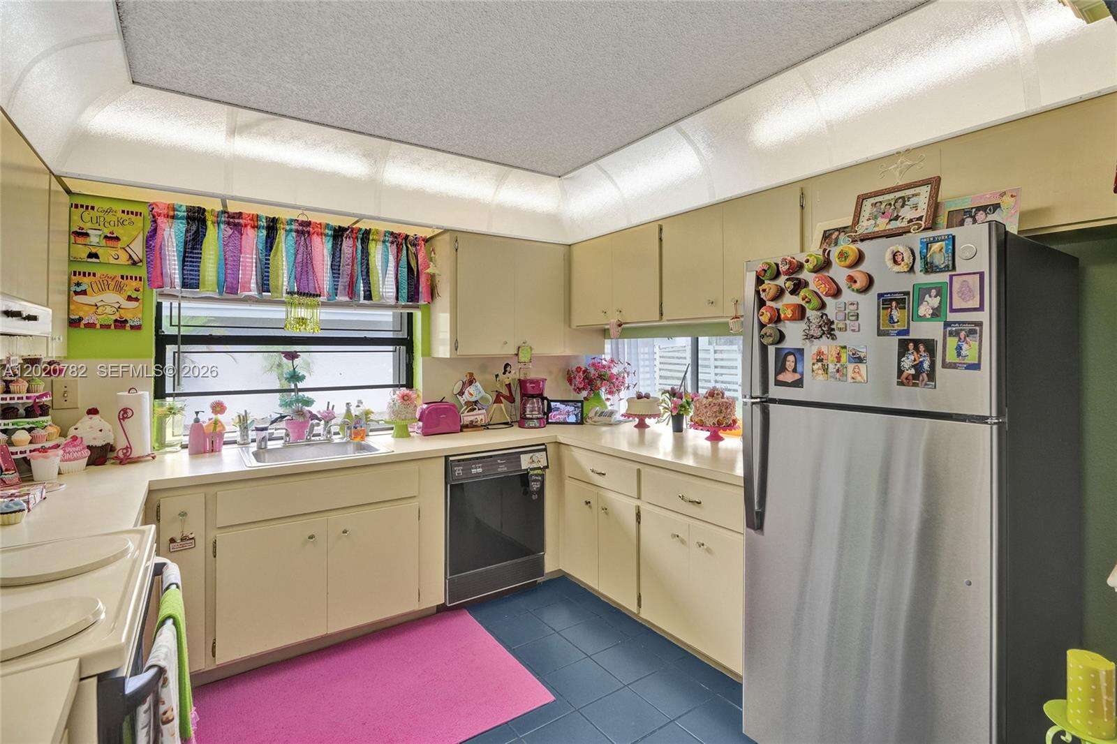 30 Cedar Rd, Hollywood, FL 33021 - For Sale photo 13