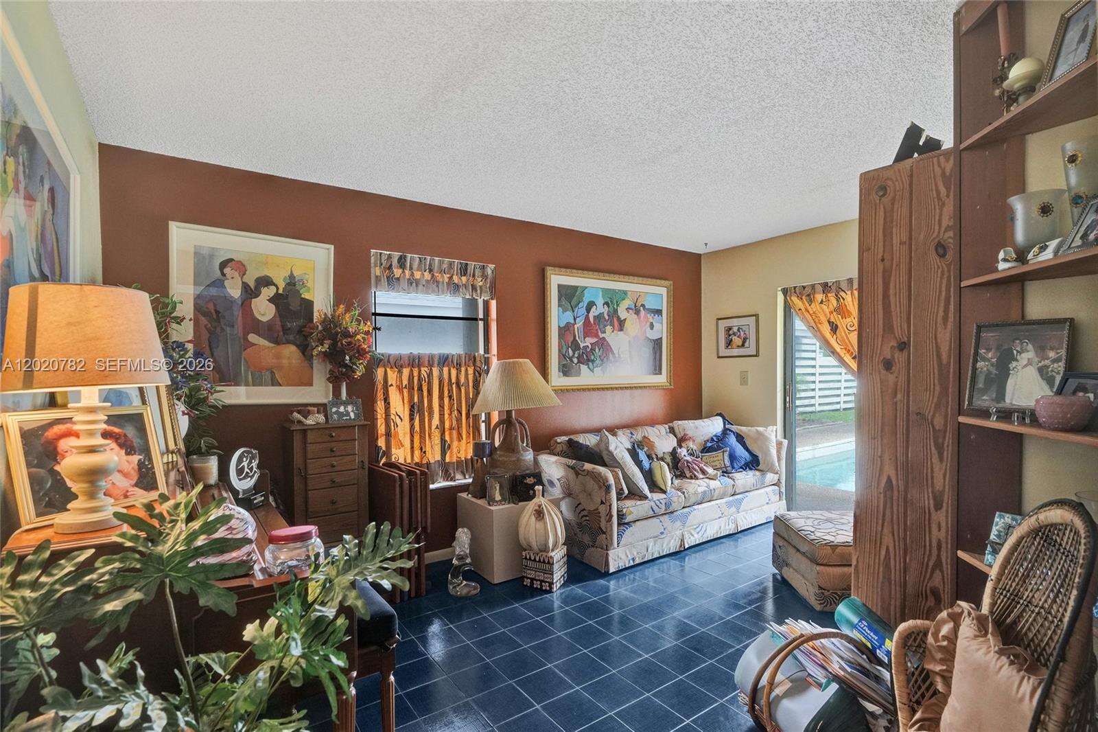 30 Cedar Rd, Hollywood, FL 33021 - For Sale photo 20