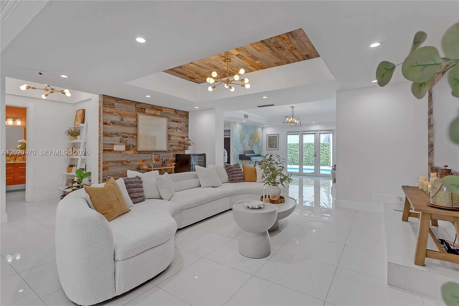 95 Shore Dr W, Miami, FL 33133 - For Sale photo 3