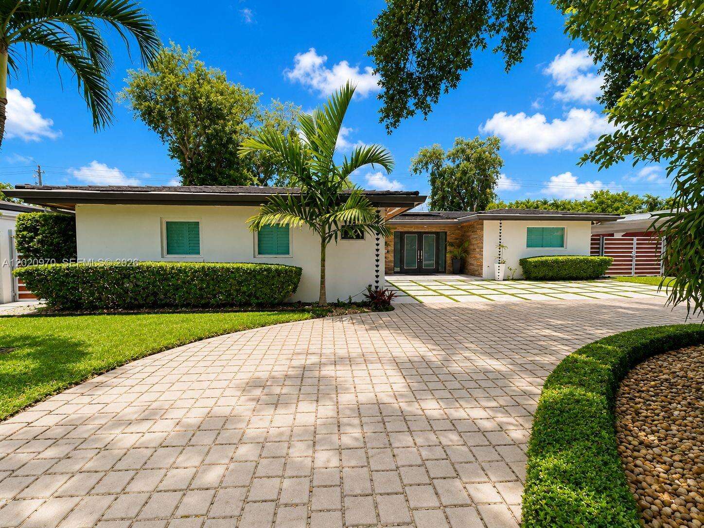 95 Shore Dr W, Miami, FL 33133 - For Sale photo 29