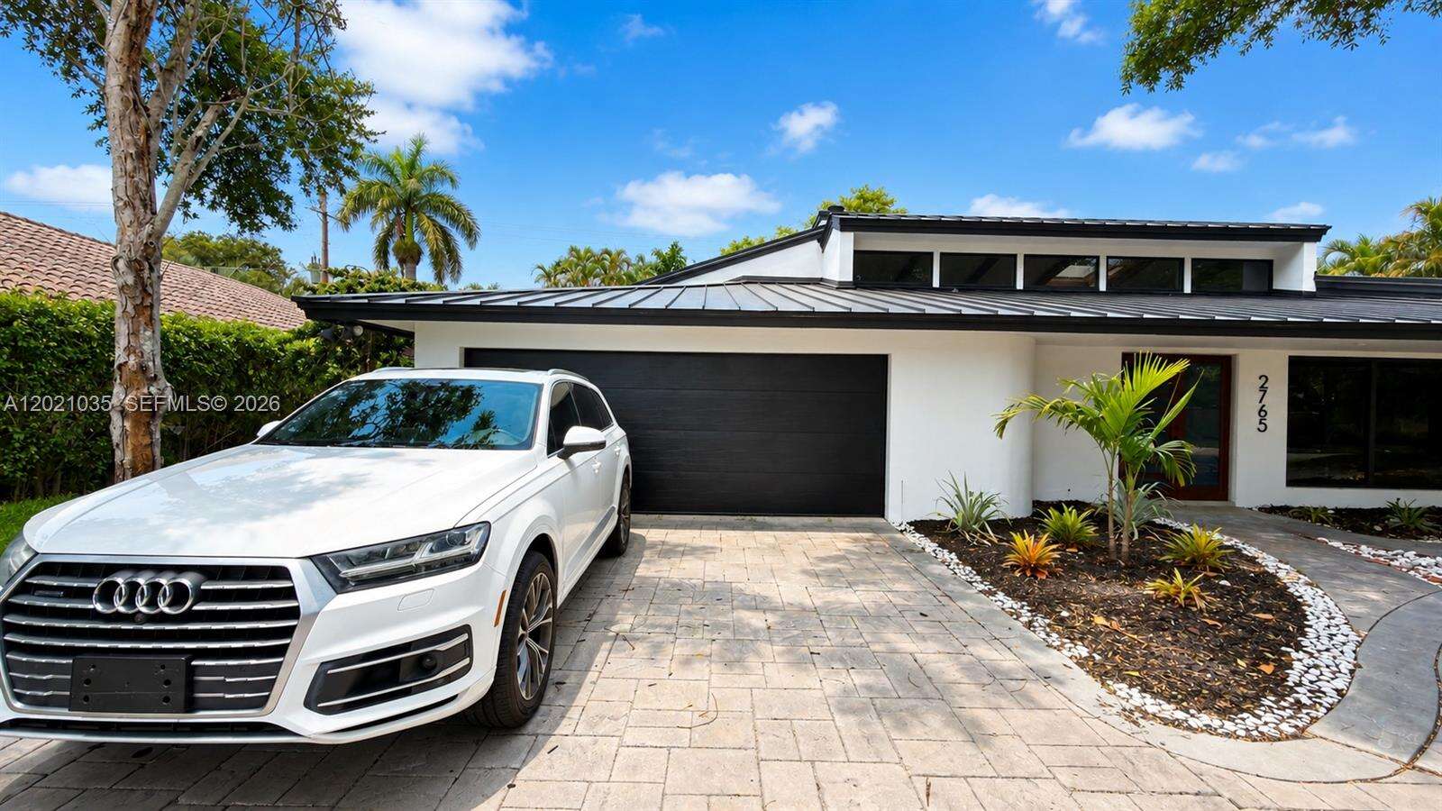 2765 35th Dr, Fort Lauderdale, FL 33308 - For Sale photo 3