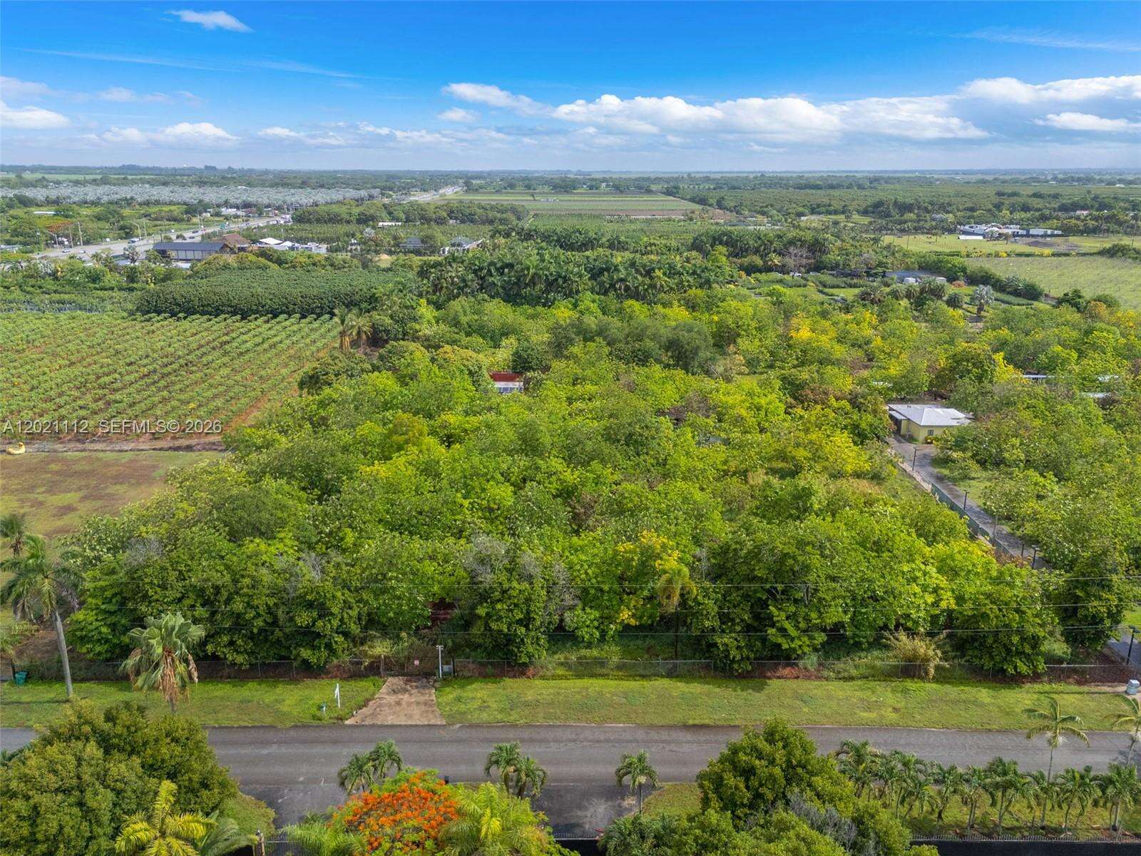 17455 192nd St, Miami, FL 33187 - For Sale photo 3