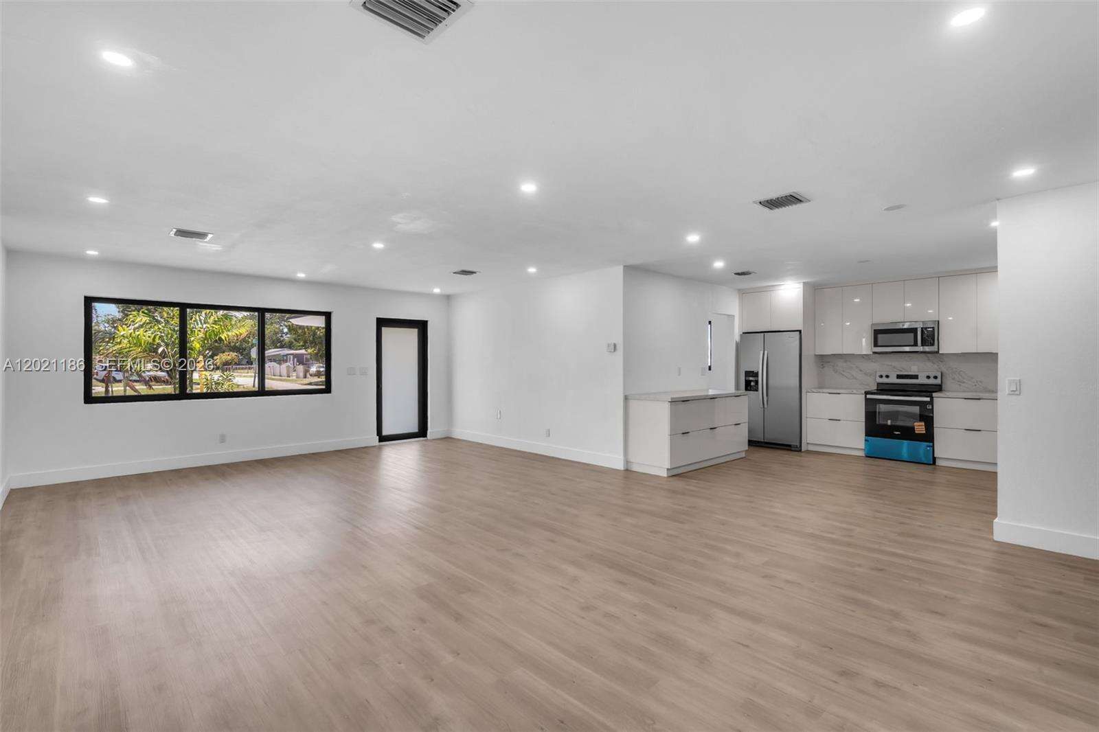 8841 14th Ave, Miami, FL 33147 - For Sale photo 7
