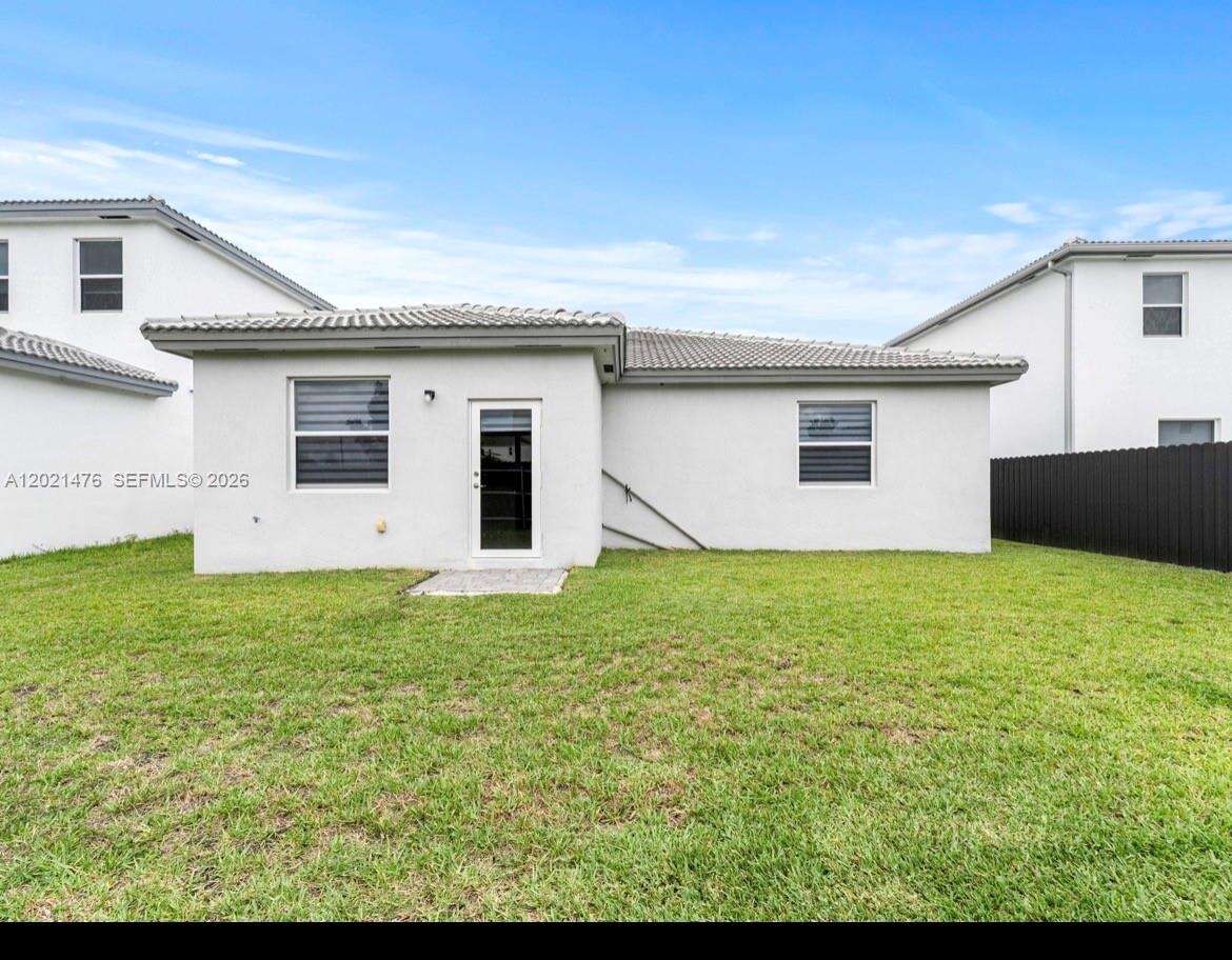 14884 162nd St, Miami, FL 33187 - For Sale photo 3