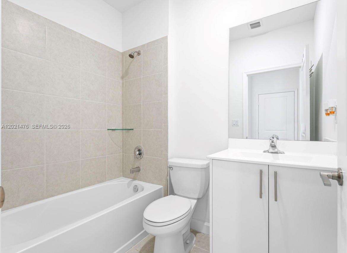 14884 162nd St, Miami, FL 33187 - For Sale photo 25