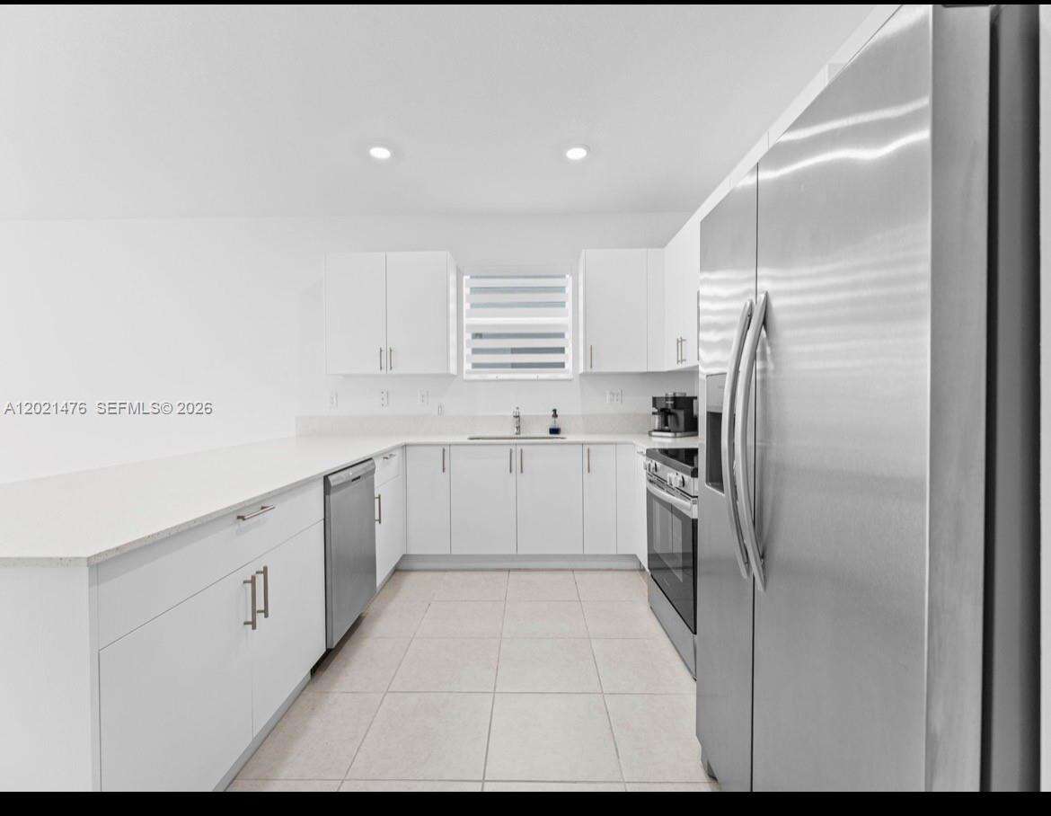 14884 162nd St, Miami, FL 33187 - For Sale photo 7