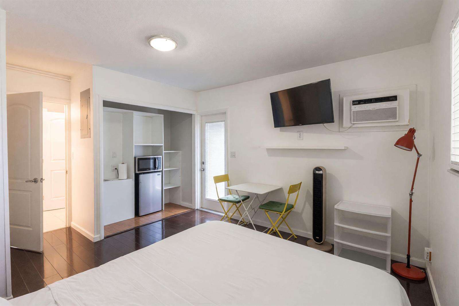 2141 56th, Hollywood, FL 33021 - For Sale photo 14