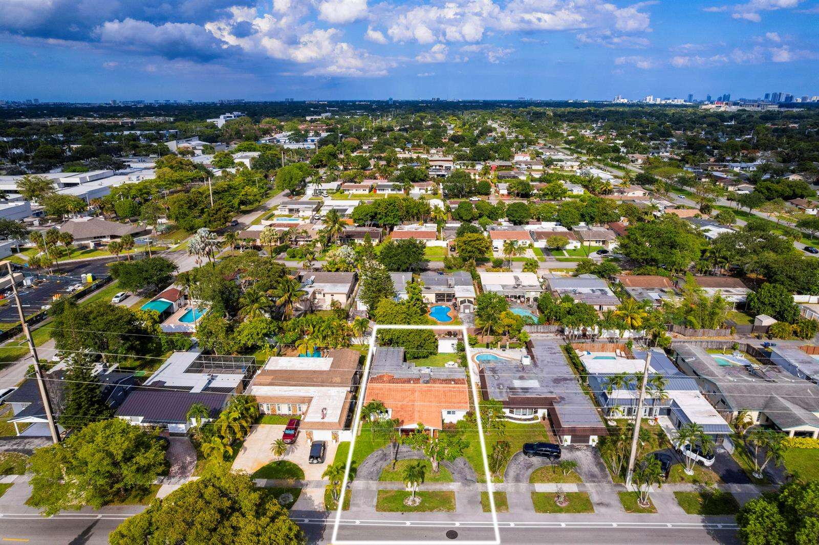 2141 56th, Hollywood, FL 33021 - For Sale photo 23