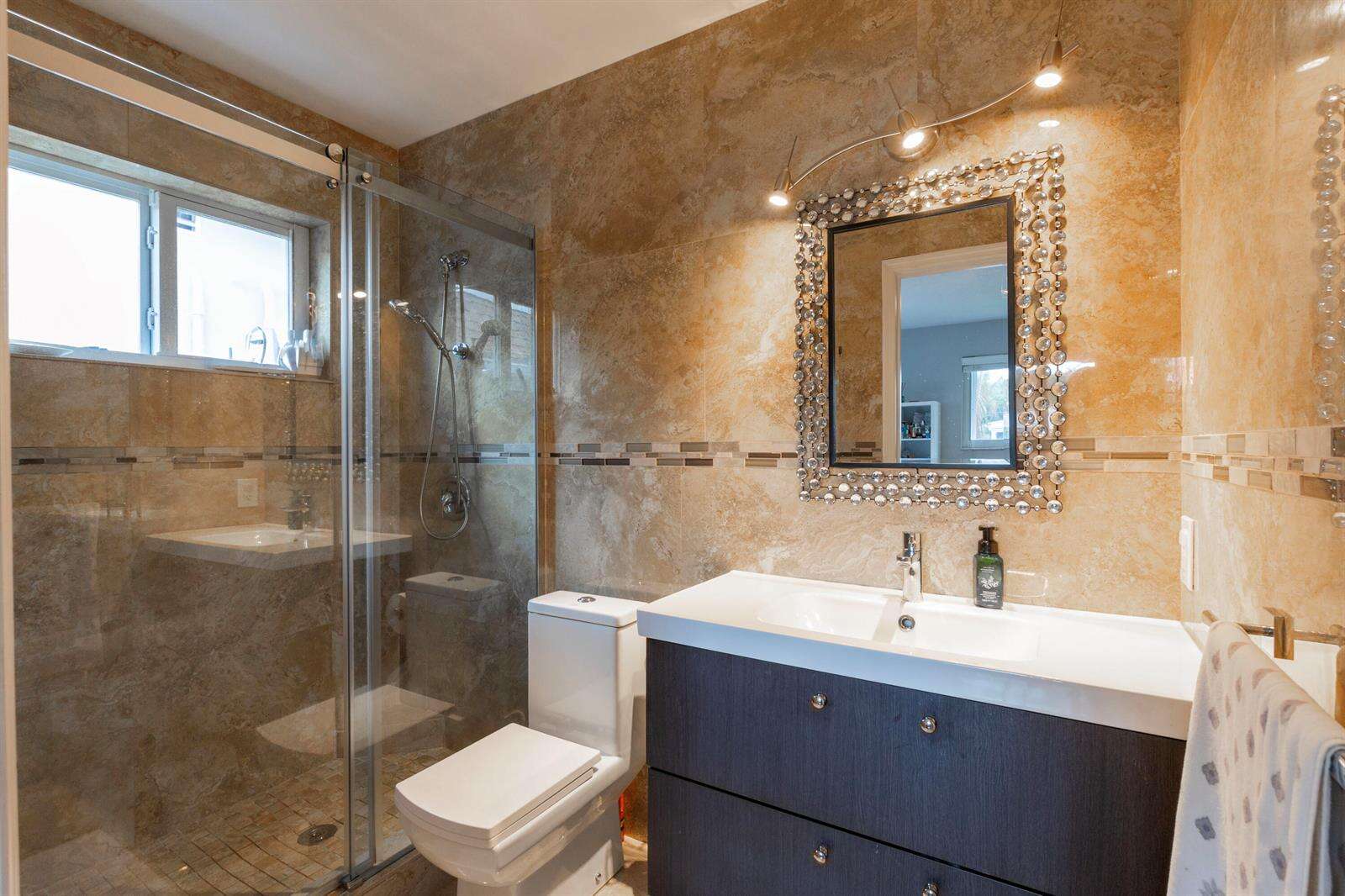 2141 56th, Hollywood, FL 33021 - For Sale photo 6