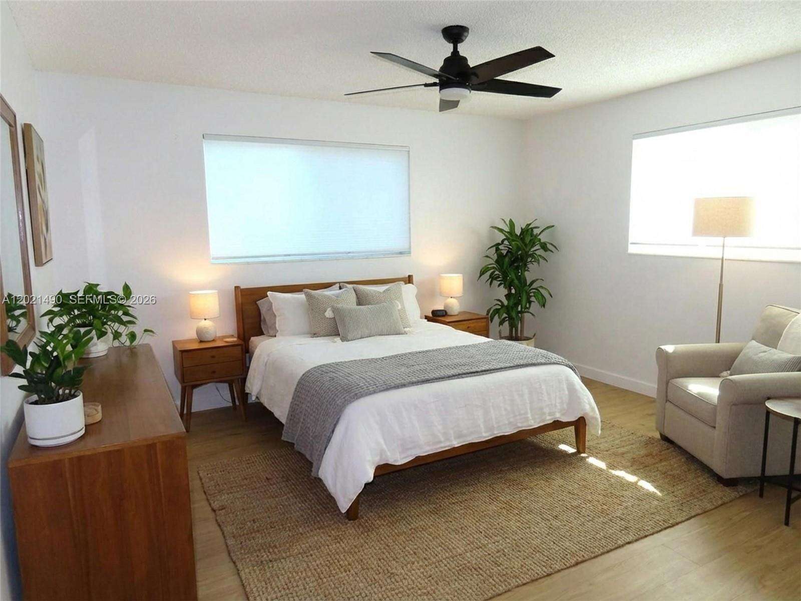 4233 Washington St, Hollywood, FL 33021 - For Sale photo 2
