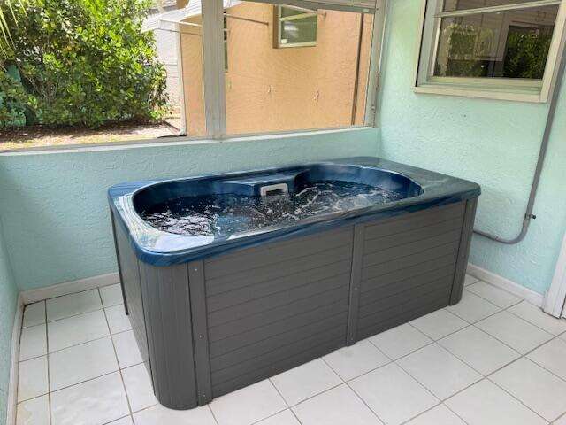 6781 Charleston, Hollywood, FL 33024 - Pending Sale photo 23