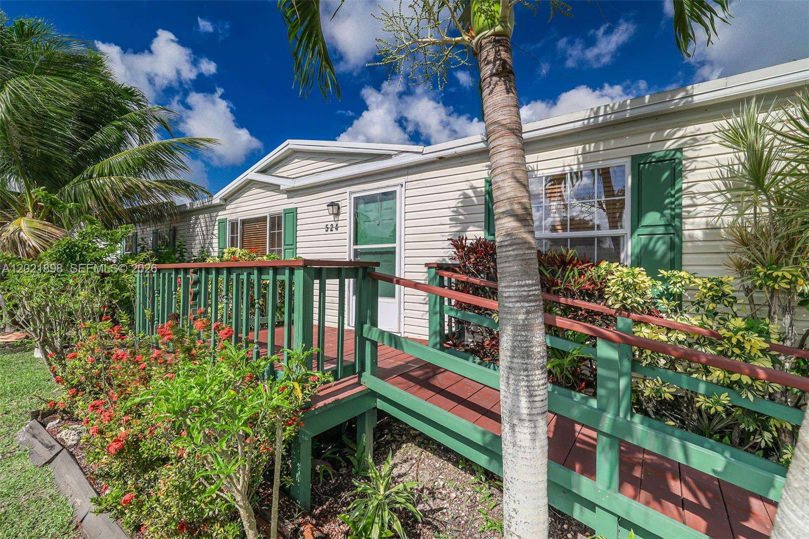 19800 180 Avenue 524, Miami, FL 33187 - For Sale photo 1