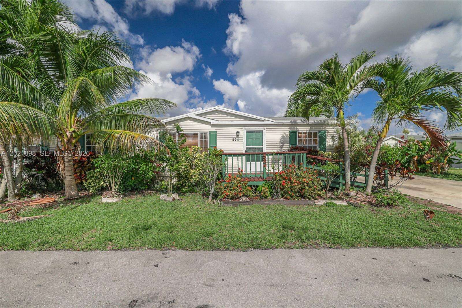 19800 180 Avenue 524, Miami, FL 33187 - For Sale photo 2
