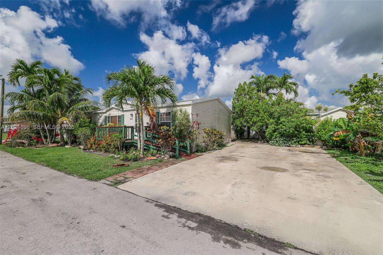 19800 180 Avenue 524, Miami, FL 33187 - For Sale photo 3