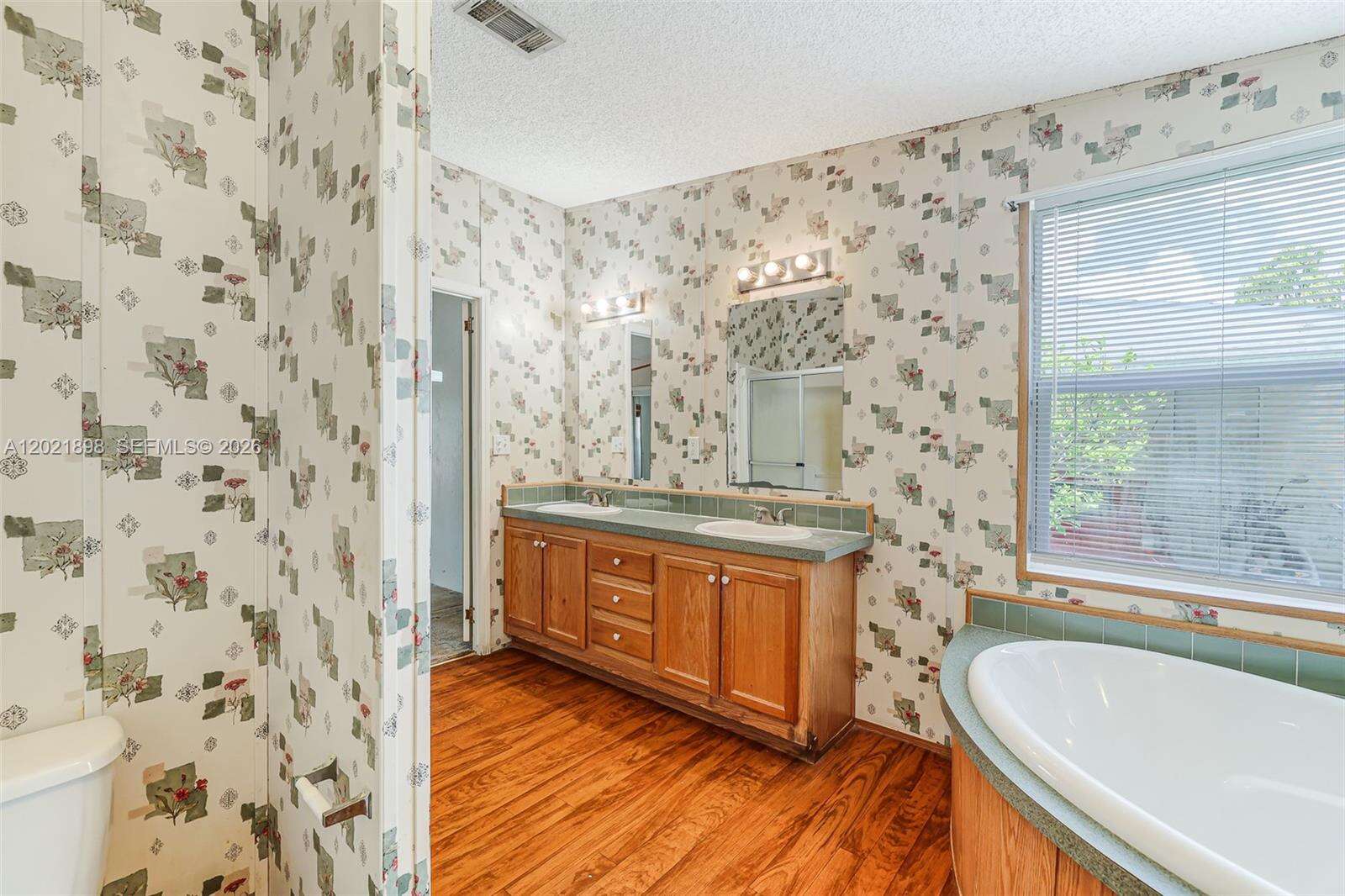 19800 180 Avenue 524, Miami, FL 33187 - For Sale photo 25