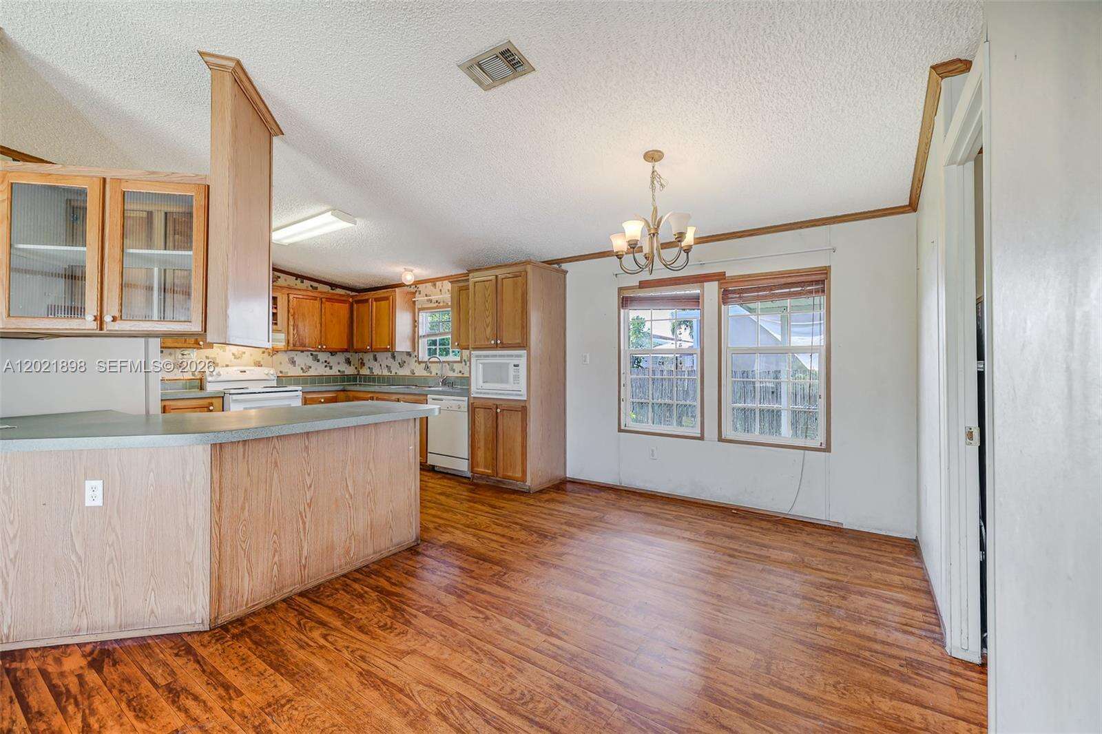 19800 180 Avenue 524, Miami, FL 33187 - For Sale photo 10
