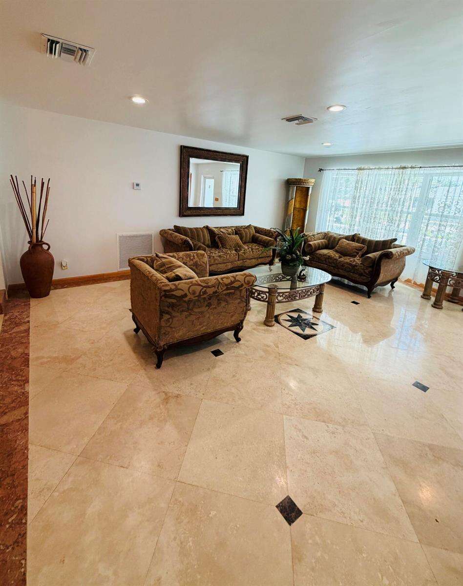 3916 Adams, Hollywood, FL 33021 - For Sale photo 15