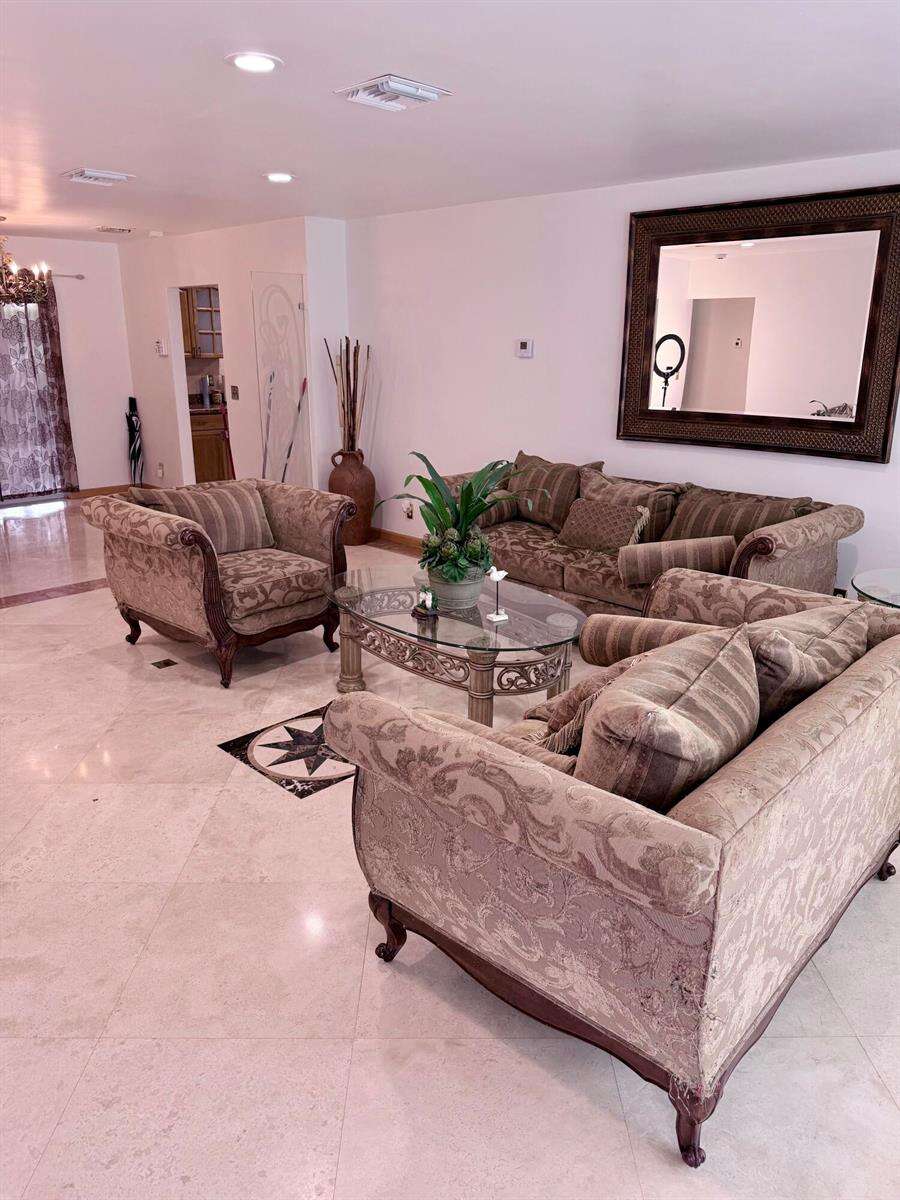 3916 Adams, Hollywood, FL 33021 - For Sale photo 5