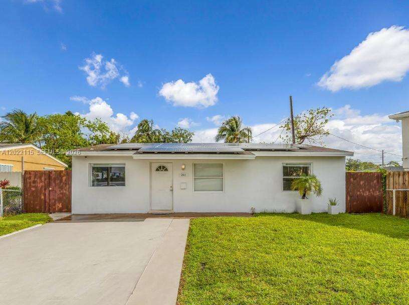 2411 Fletcher St, Hollywood, FL 33020 - For Sale photo 1