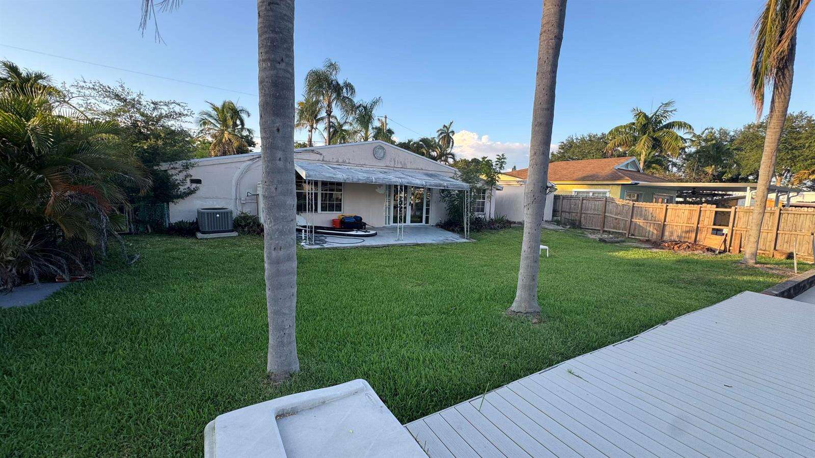 2714 Scott, Hollywood, FL 33020 - For Sale photo 20