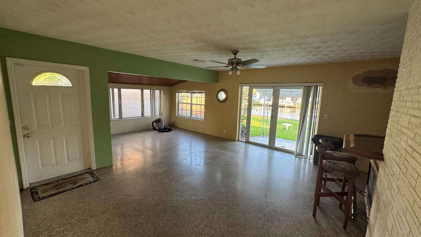 2714 Scott, Hollywood, FL 33020 - For Sale photo 5