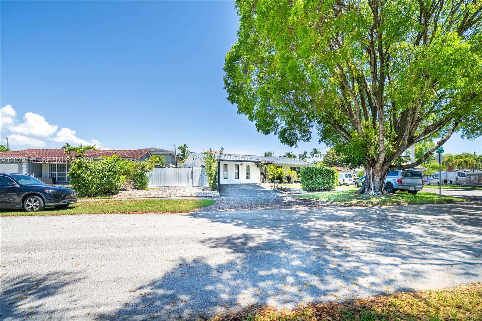 1301 Funston St, Hollywood, FL 33019 - For Sale photo 28