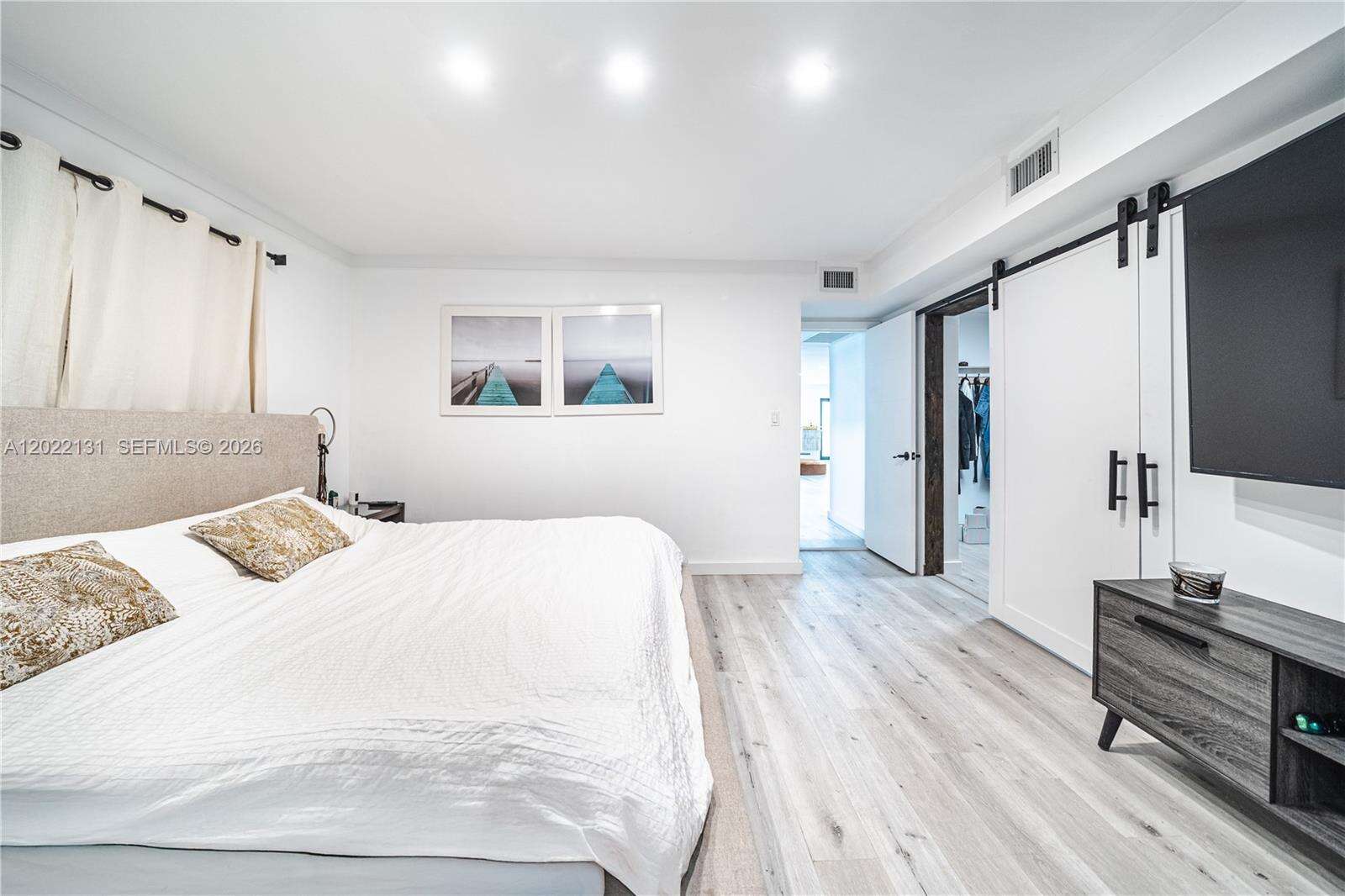 1301 Funston St, Hollywood, FL 33019 - For Sale photo 10