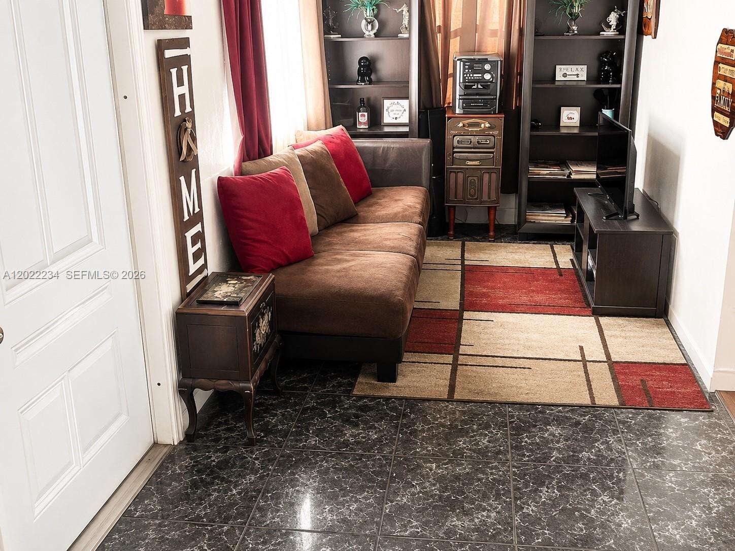 716 4th St, Hallandale Beach, FL 33009 - For Sale photo 2