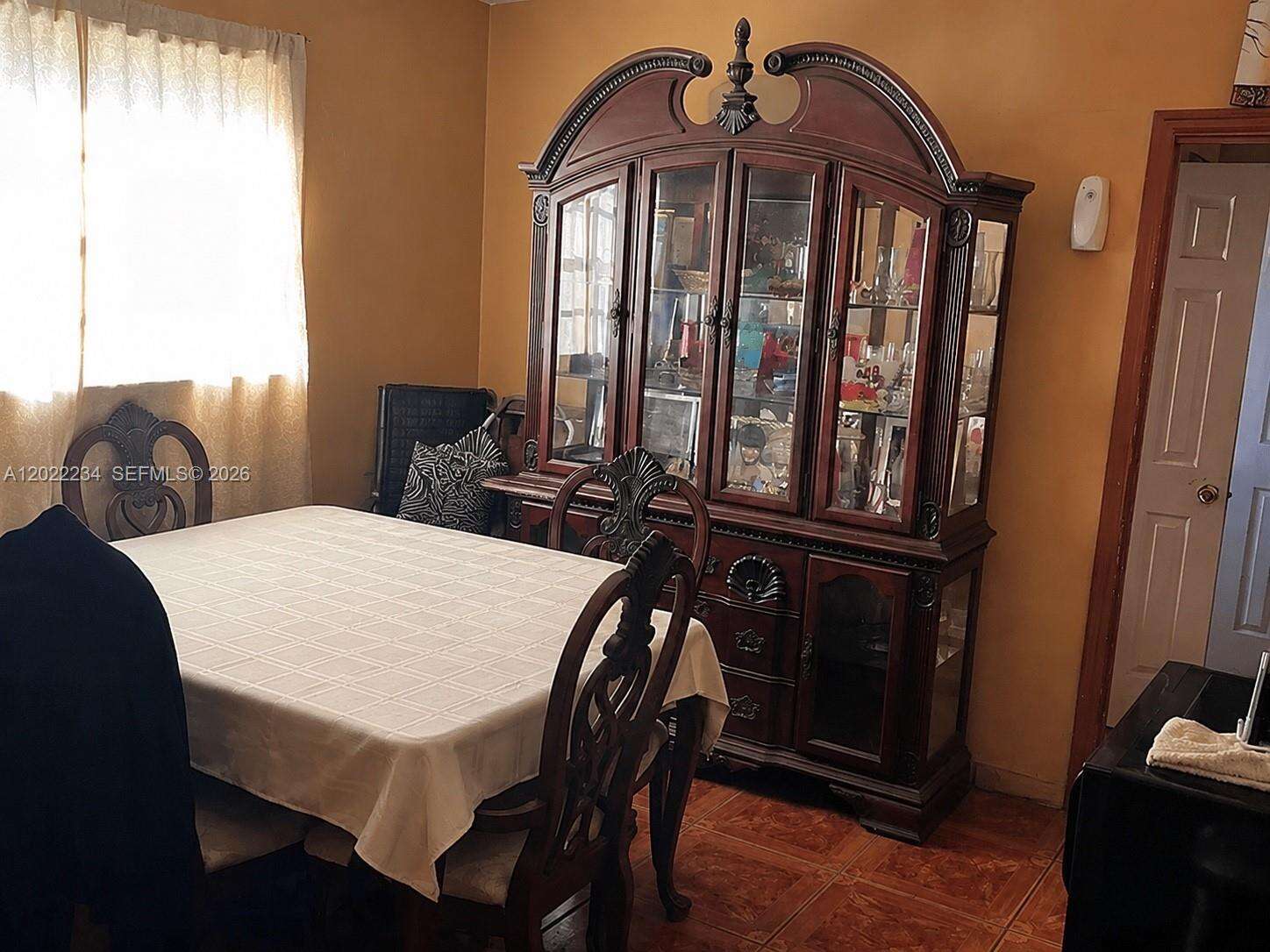 716 4th St, Hallandale Beach, FL 33009 - For Sale photo 3