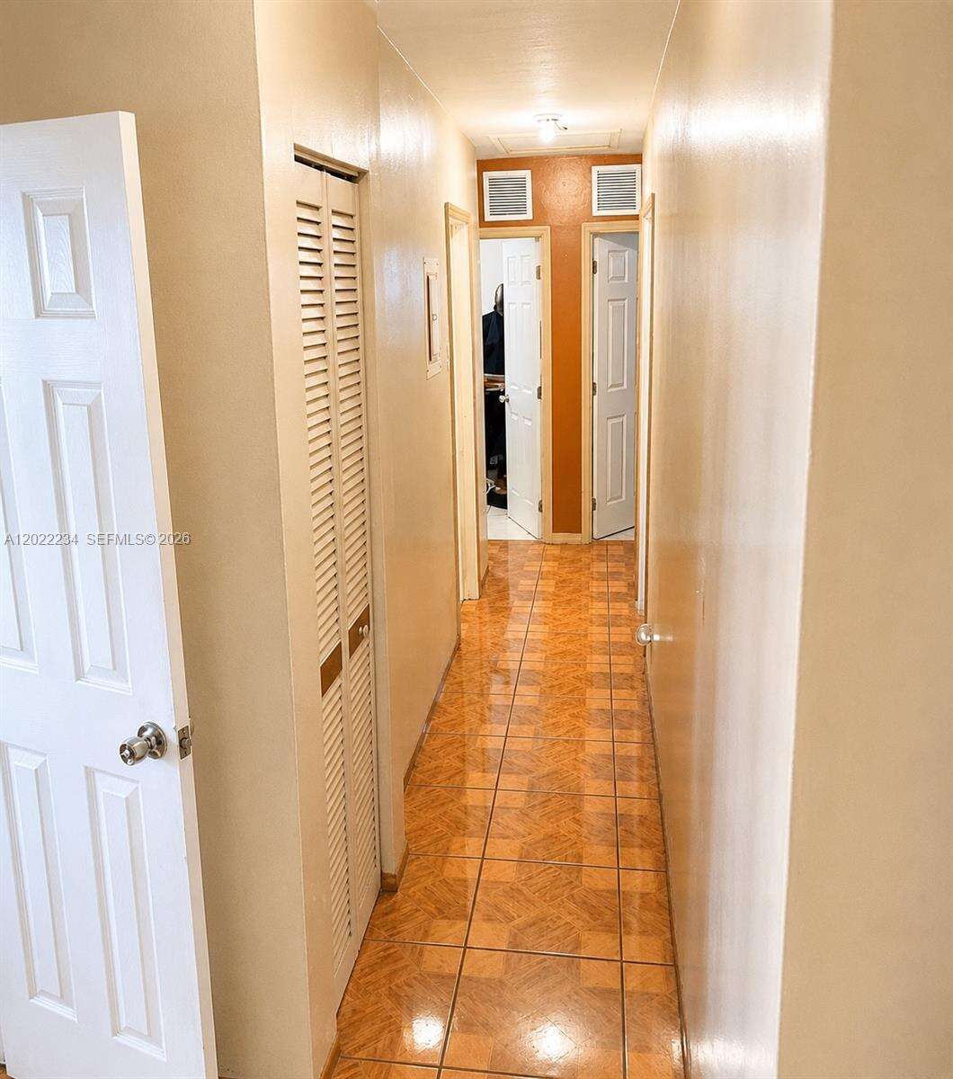 716 4th St, Hallandale Beach, FL 33009 - For Sale photo 6