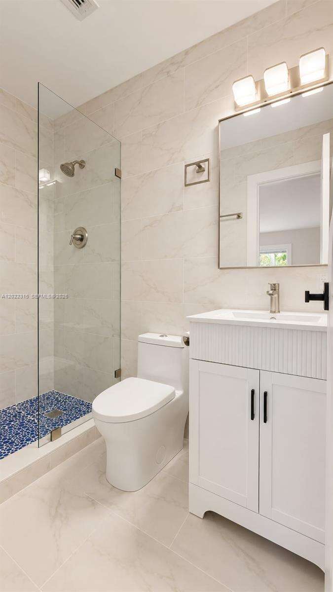1155 Hayes St, Hollywood, FL 33019 - For Sale photo 14