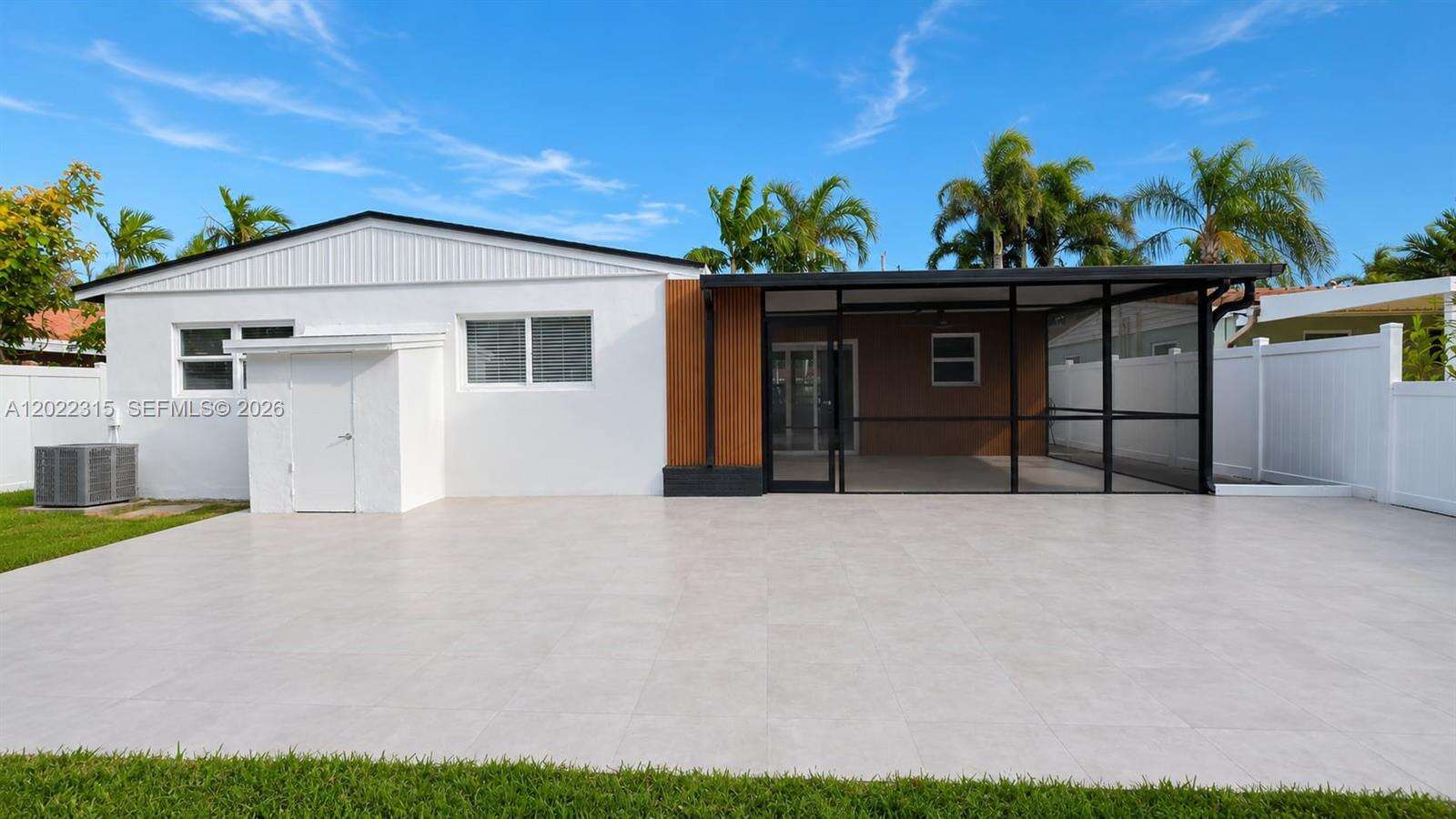 1155 Hayes St, Hollywood, FL 33019 - For Sale photo 21