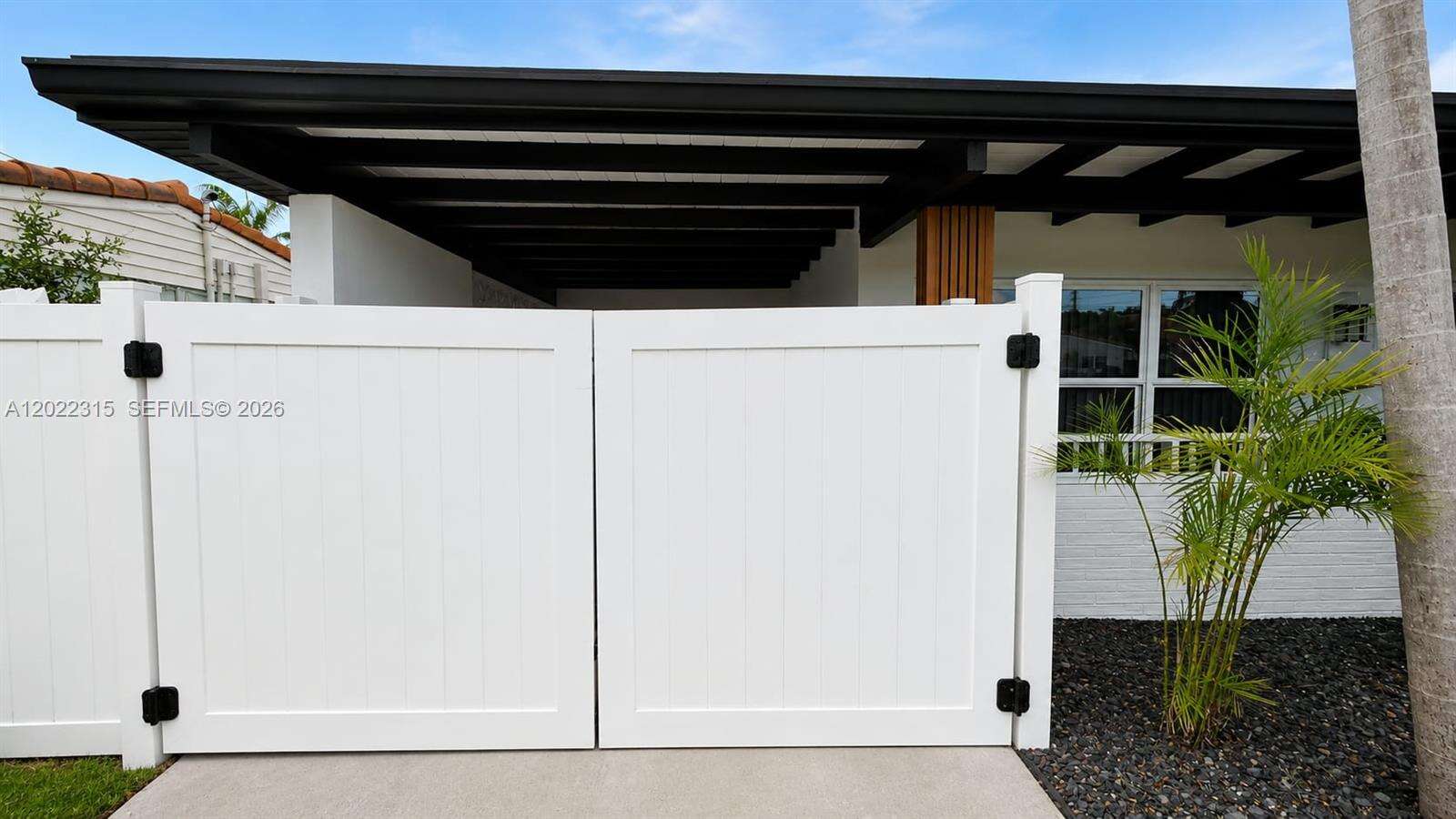 1155 Hayes St, Hollywood, FL 33019 - For Sale photo 25