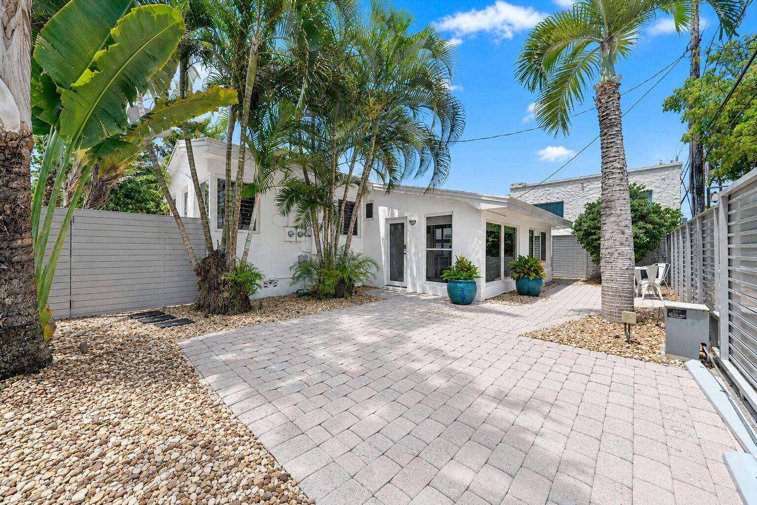 1523 2nd, Fort Lauderdale, FL 33301 - For Sale photo 2