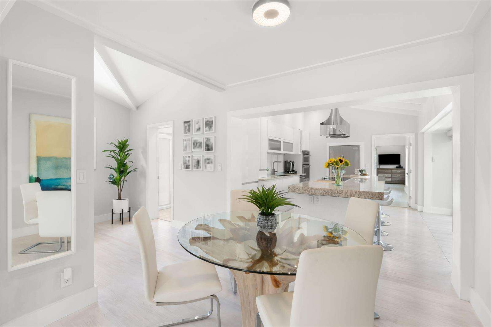 648 17th, Fort Lauderdale, FL 33304 - For Sale photo 12