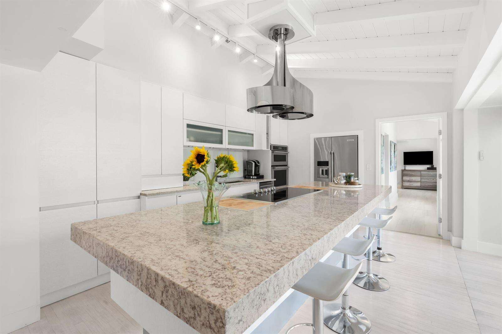 648 17th, Fort Lauderdale, FL 33304 - For Sale photo 15