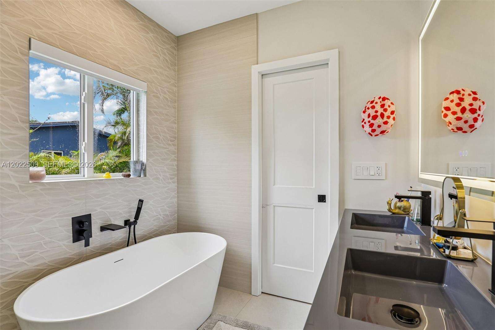 5620 63rd Ct, South Miami, FL 33143 - For Sale photo 15