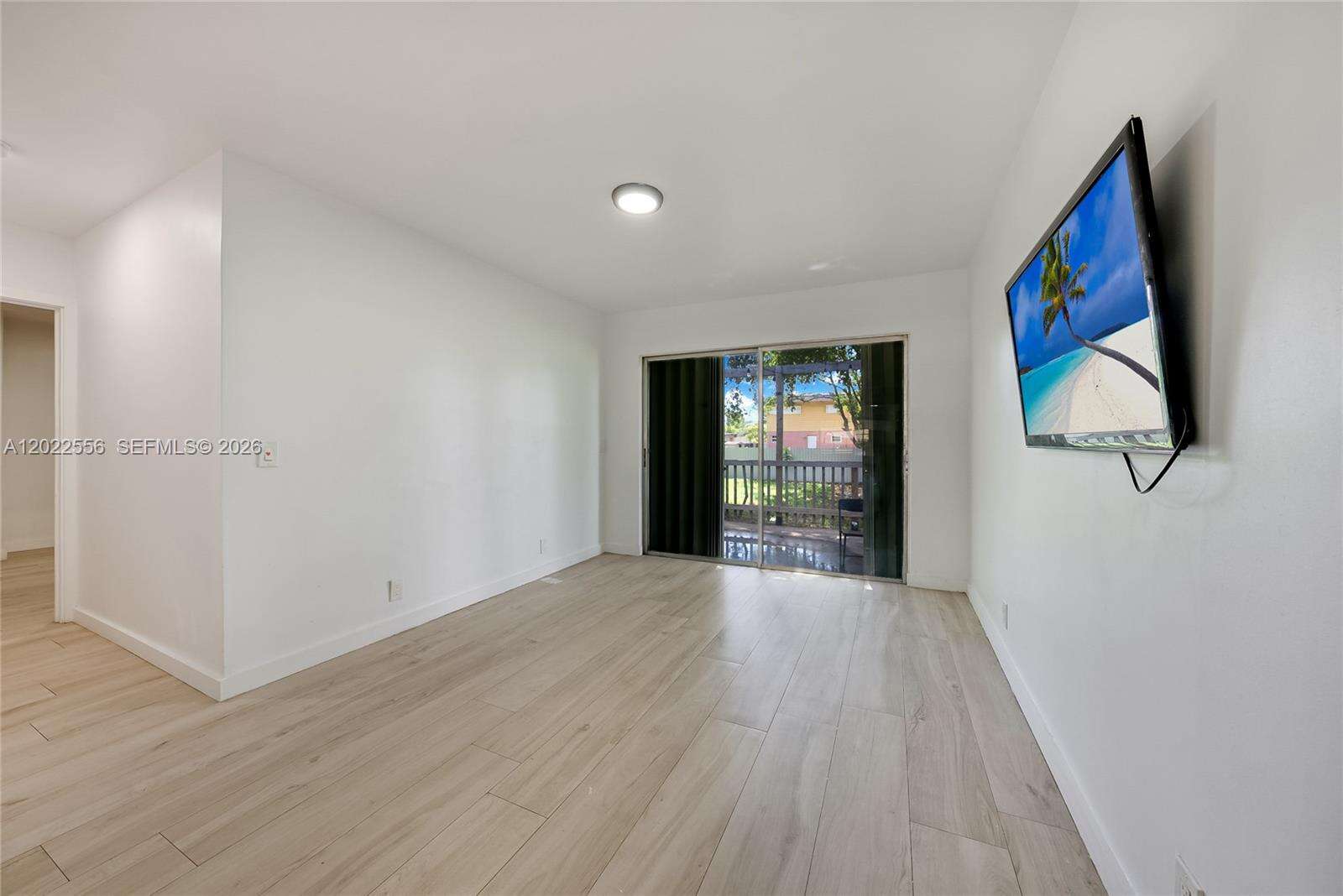 716 5th Ave, Hallandale Beach, FL 33009 - For Sale photo 9